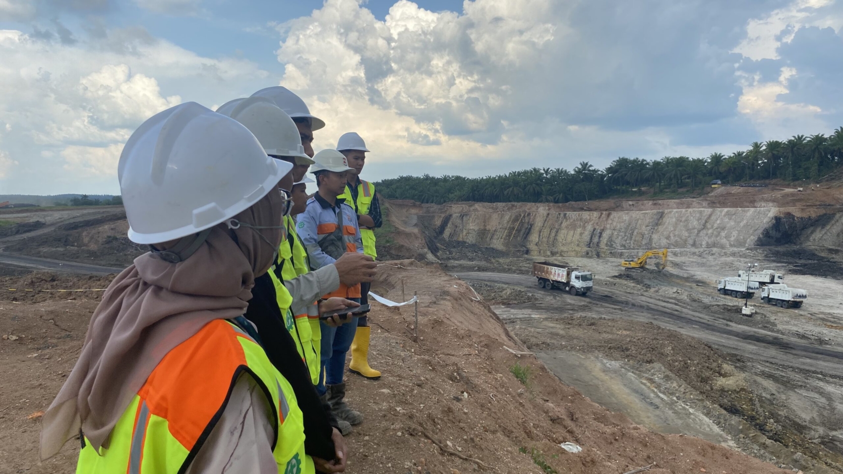 Perusahaan Kontraktor Pertambangan dan Konstruksi