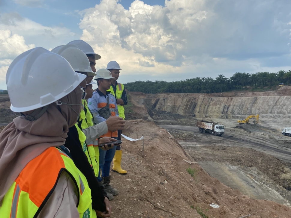 Perusahaan Kontraktor Pertambangan dan Konstruksi